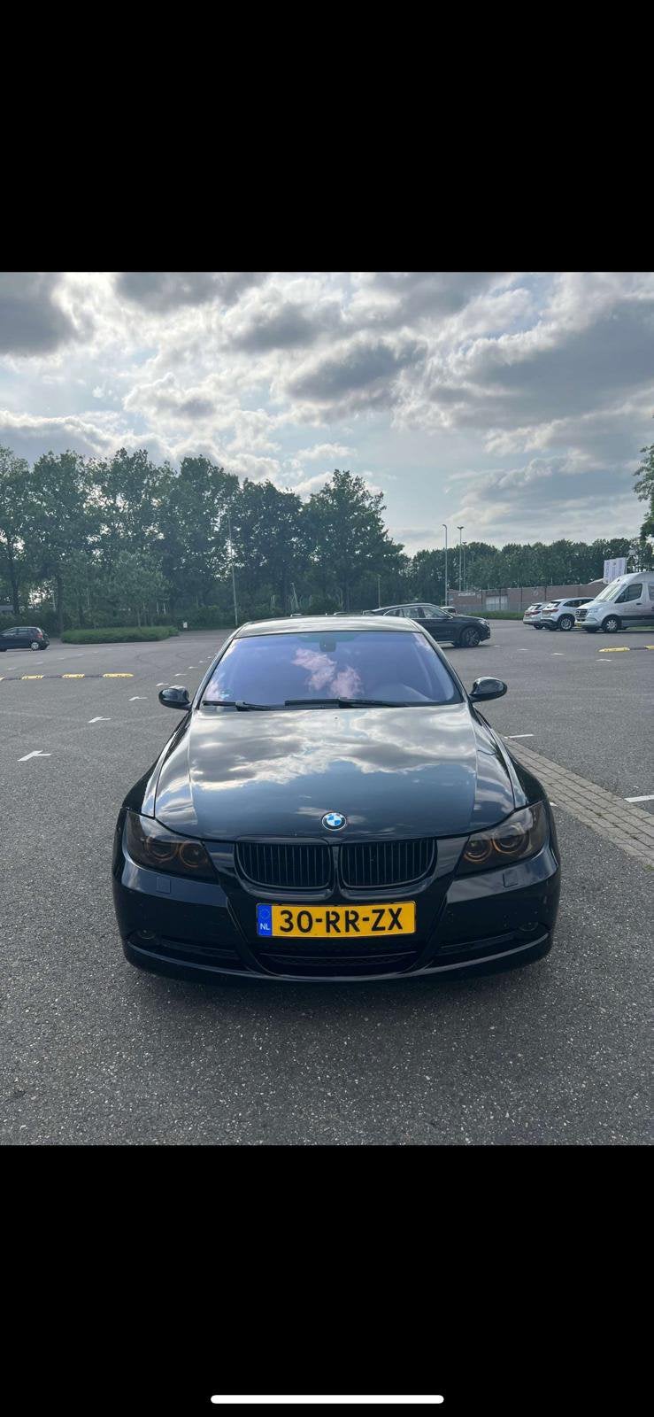 BMW 3-Serie 2.5 I 325 AUT 2005 Zwart, Auto's, BMW, Automaat, 745 kg, Achterwielaandrijving, 2497 cc