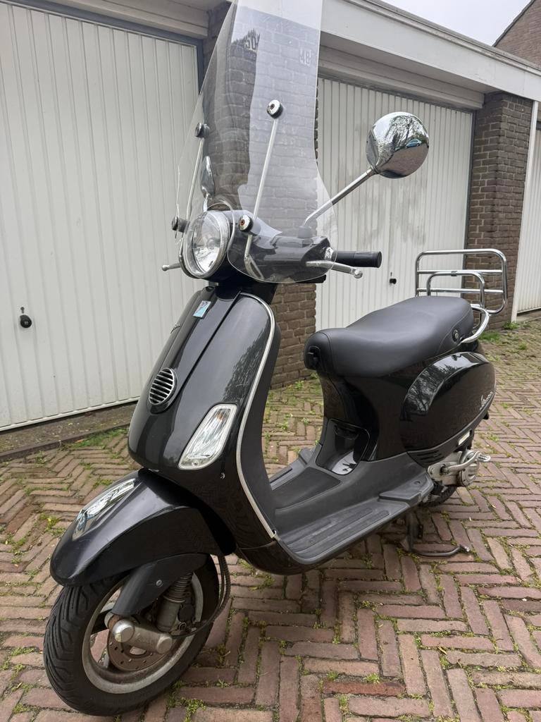 Vespa scooter, Fietsen en Brommers, Scooters | Vespa, Gebruikt, Vespa LX, Maximaal 45 km/u, Benzine, Ophalen