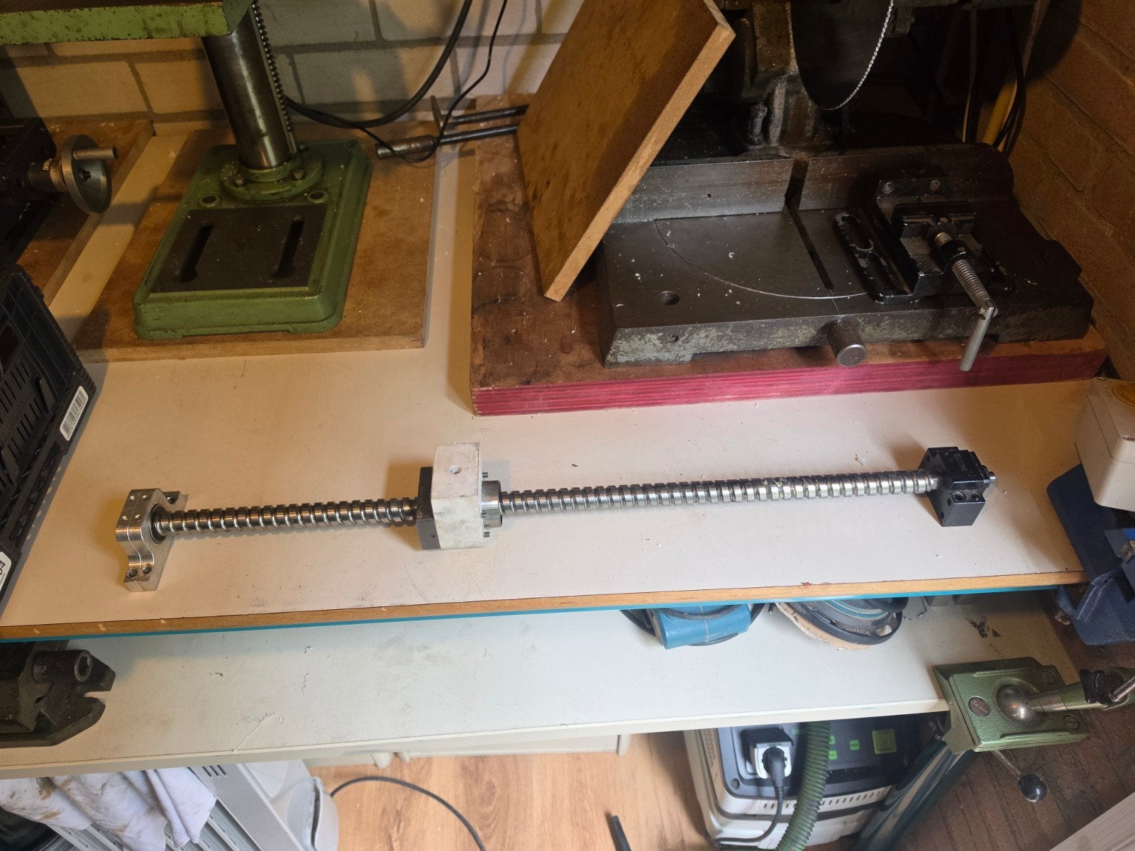 Kogelomloopspindel met moer en lagerblokken, Ophalen of Verzenden, Gebruikt
