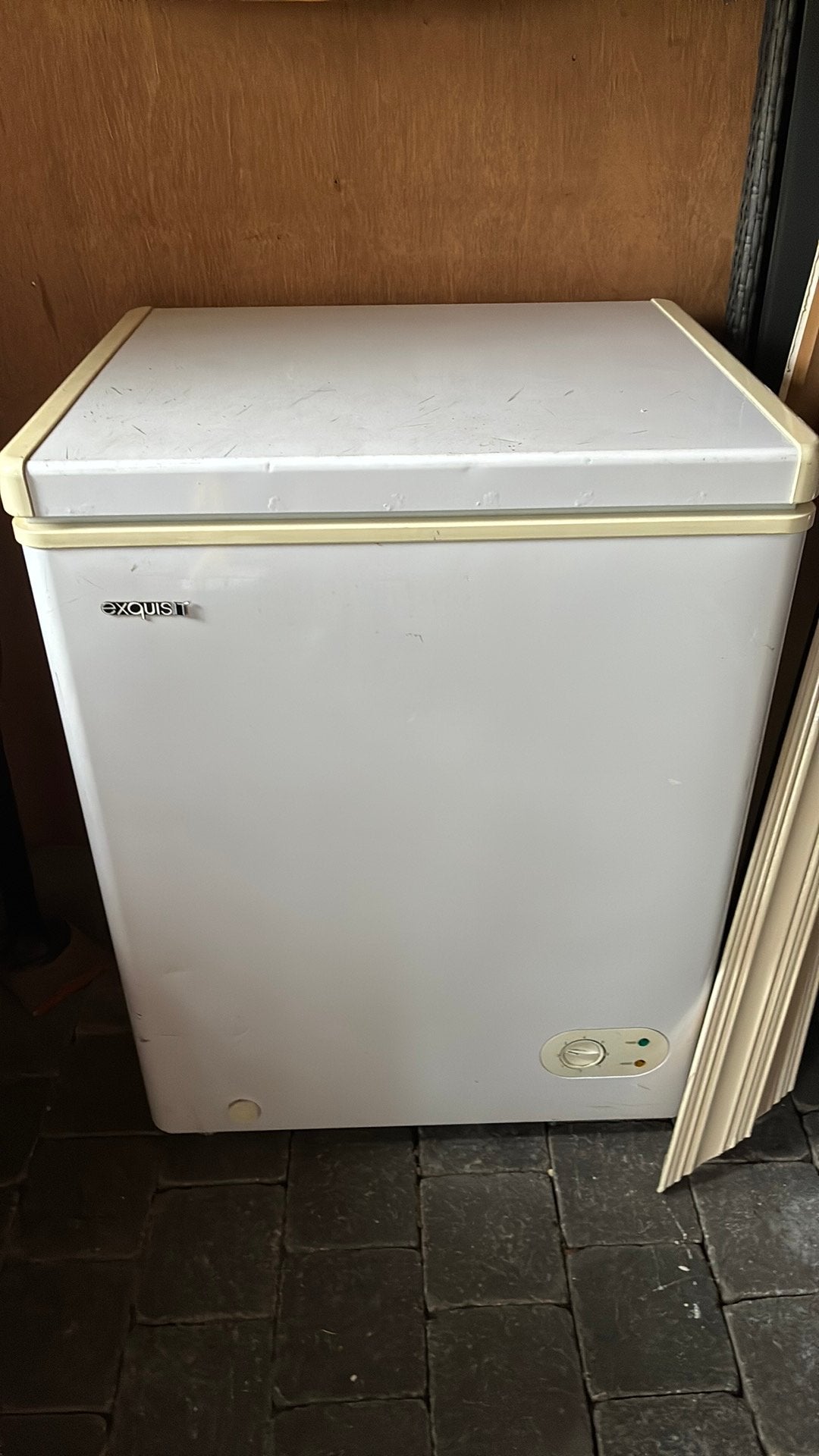 Tafelmodel vriezer bovenlader, Witgoed en Apparatuur, Vriezers en Diepvrieskisten, Ophalen, Zo goed als nieuw, Minder dan 60 cm