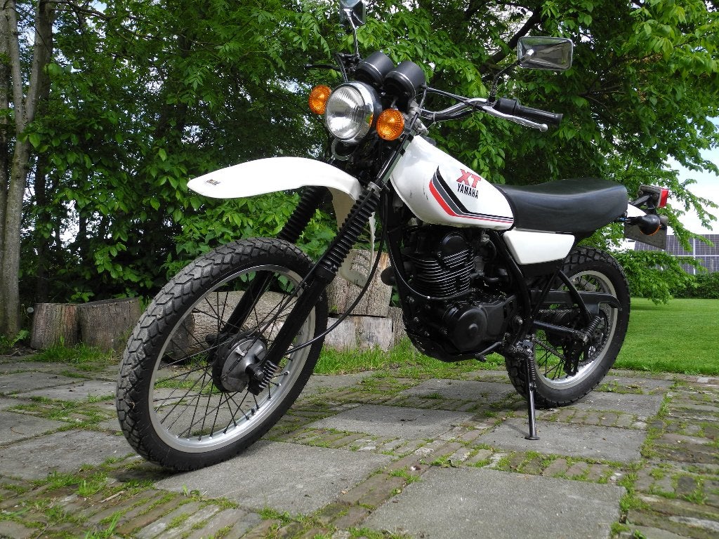 Yamaha XT 250, Motoren, 250 cc, Gebruikt, Enduro, Handgeschakeld
