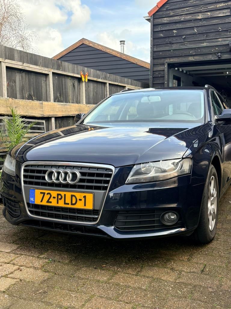 Audi A4 1.8 Tfsi 88KW Avant 2011 Blauw met nieuwe apk, Auto's, Stof, 4 cilinders, Blauw, Stationwagon