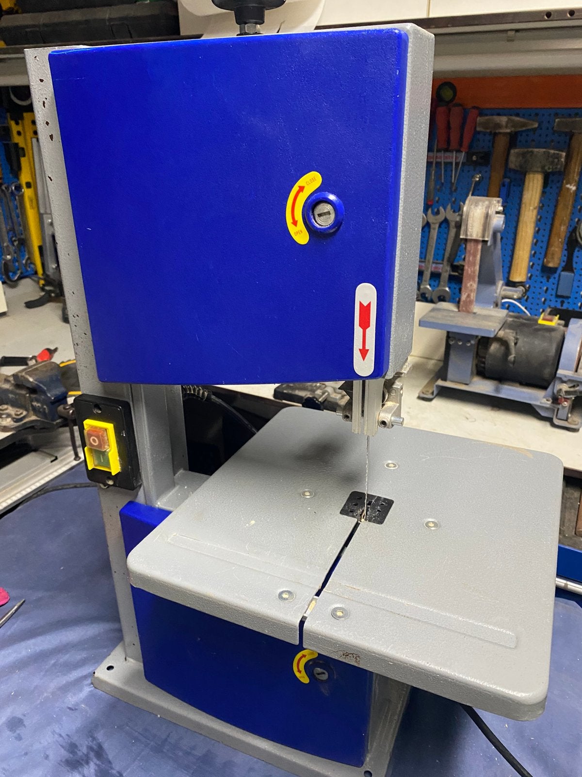 Lintzaagmachine, Ophalen, 1200 watt of meer, Cirkelzaag, 70 mm of meer