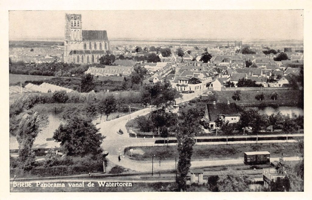 011 Brielle - Panorama vanaf de Watertoren, Ophalen of Verzenden, 1940 tot 1960, Ongelopen, Zuid-Holland
