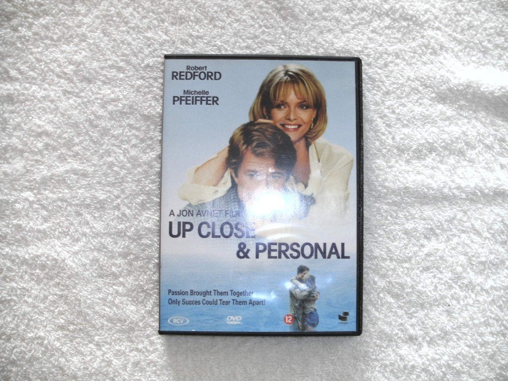 Dvd: Up Close & Personal. Met R. Redford en M. Pfeiffer., Engels, Nederlands, Zo goed als nieuw, Vanaf 12 jaar