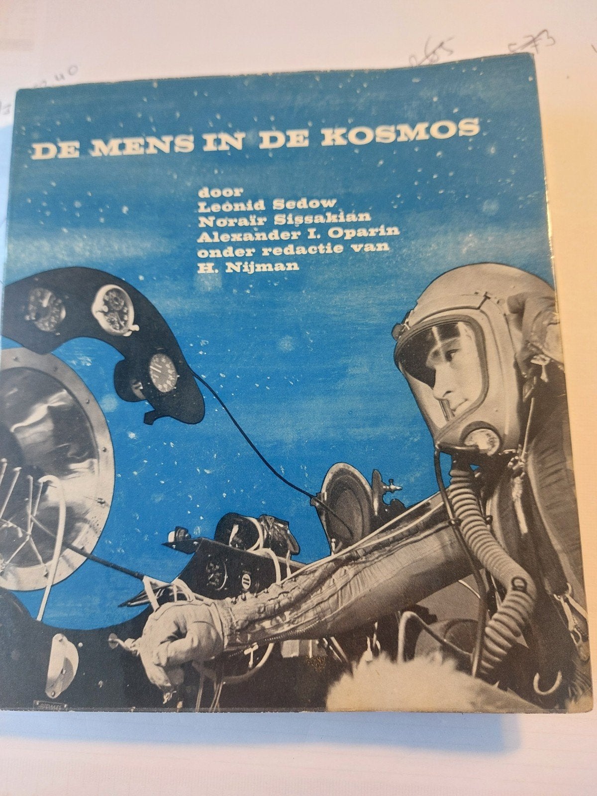 De Mens in de Kosmos & Joeri Gagarin LP - 1961, Ophalen of Verzenden, Gelezen, Natuurwetenschap