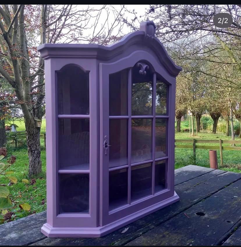 Pronkkastje vitrine wand kastje, Huis en Inrichting, Kasten | Vitrinekasten, Zo goed als nieuw, Minder dan 100 cm, 25 tot 50 cm