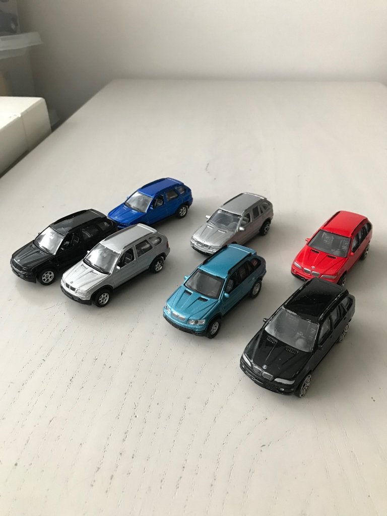 7 stuks BMW X5 E53 in 1:61 1:64, Ophalen of Verzenden, Gebruikt, Auto