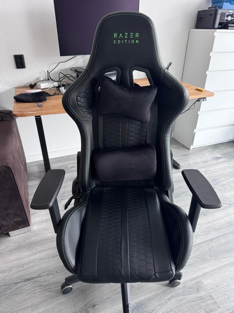 Gaming stoel Razer, Huis en Inrichting, Bureaustoelen, Ophalen, M.c.altuntas@hotmail.com, Zwart, Necmo Bestratingen