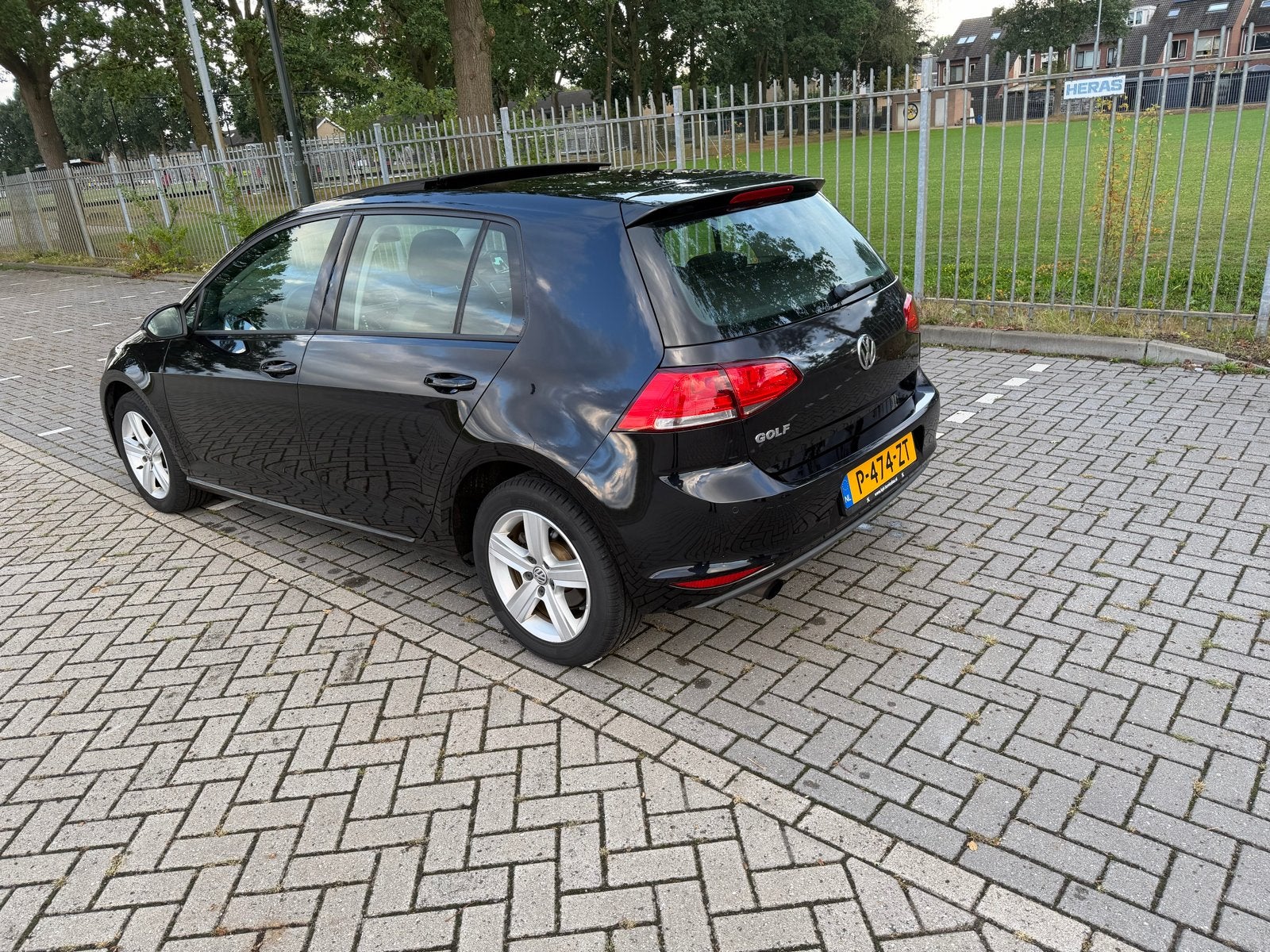 Volkswagen Golf 1.2 TSI 77KW 5D 2013 Zwart, Voorwielaandrijving, Stof, 4 cilinders, 610 kg