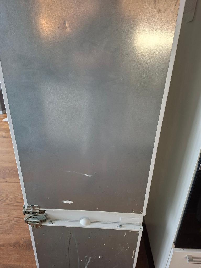 Siemens KI38VA50 Inbouw Koelkast, Ophalen, 200 liter of meer, 160 cm of meer, Zonder vriesvak