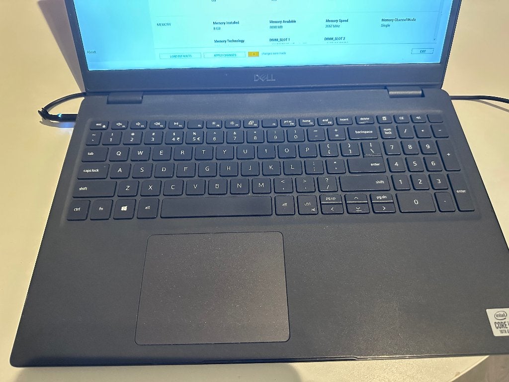 Dell latitude 3510 Core i3,  zonder oplader/ssd/ram, Ophalen, Gebruikt, Dell, SSD