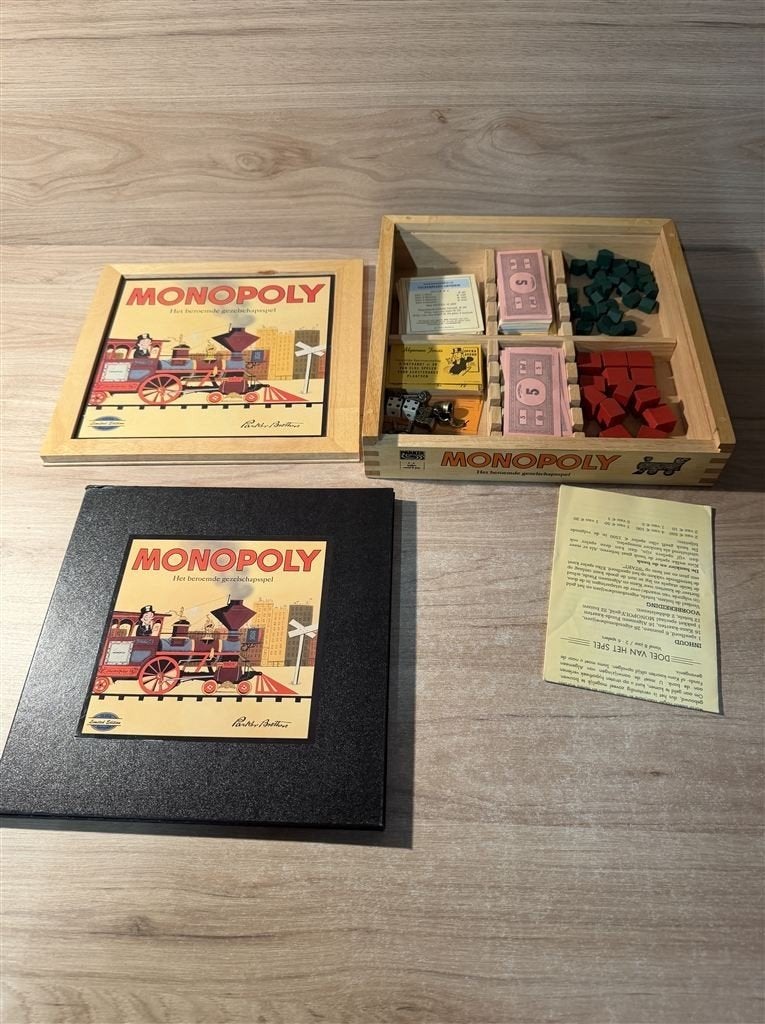 Monopoly in houten bewaar kist - s6733