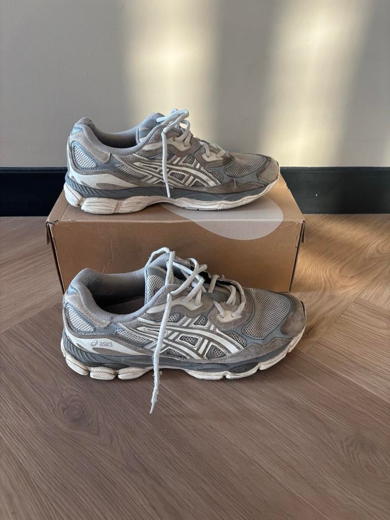 Asics Gel NYC grijs maat 42,5, Kleding | Heren, Schoenen, Overige kleuren, Ophalen of Verzenden, Sneakers of Gympen, Gedragen