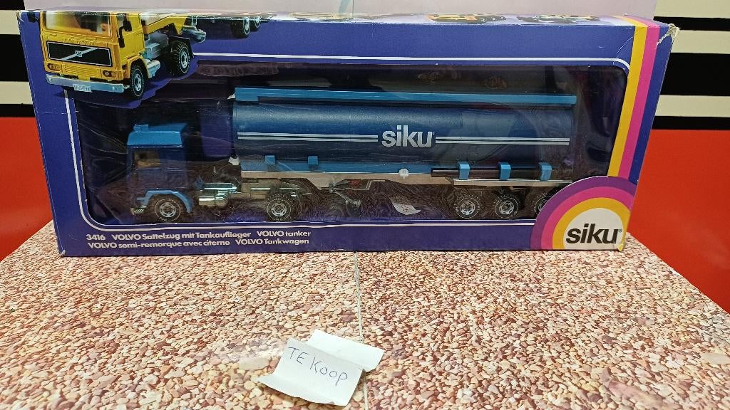 siku Volvo F12 Globetrotter Bulkoplegger, Ophalen of Verzenden, Zo goed als nieuw, Bus of Vrachtwagen, SIKU