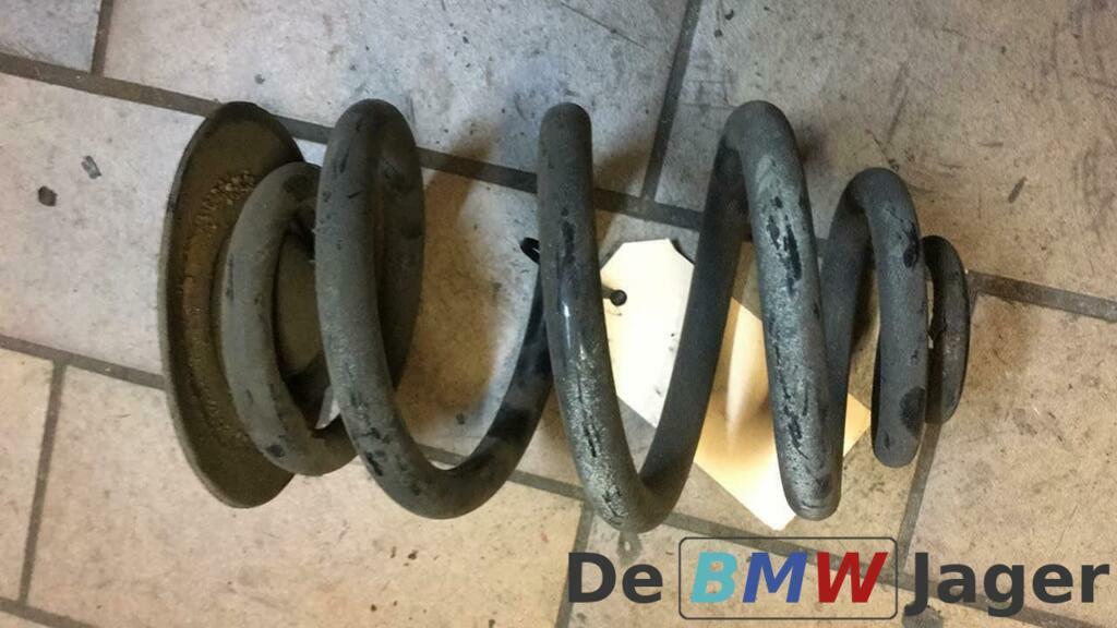 Achterveer Links Rechts BMW 3 serie E46 kleurcode: 2x geel, Auto-onderdelen, Gebruikt, Ophalen of Verzenden, BMW, BMW
