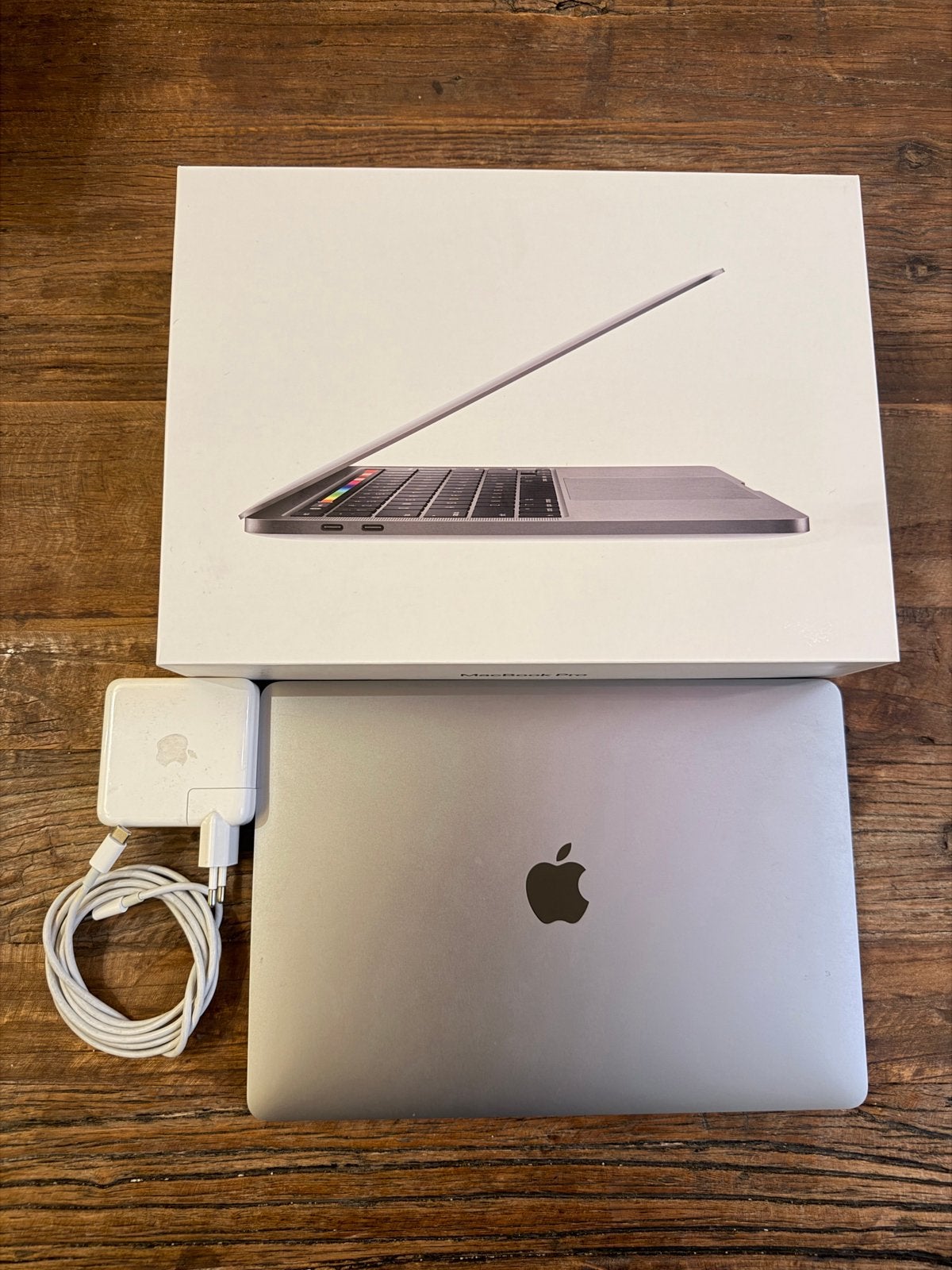 Apple MacBook Pro 13 inch (2020) – i5 – 8GB – 512GB SSD, Computers en Software, MacBook Pro, 2 tot 3 Ghz, 13 inch, Ophalen of Verzenden