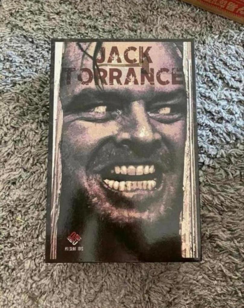 Jack Torrance / the Shining - 1/6 figuur van Present Toys, Verzamelen, Ophalen of Verzenden, Zo goed als nieuw, Actiefiguur of Pop