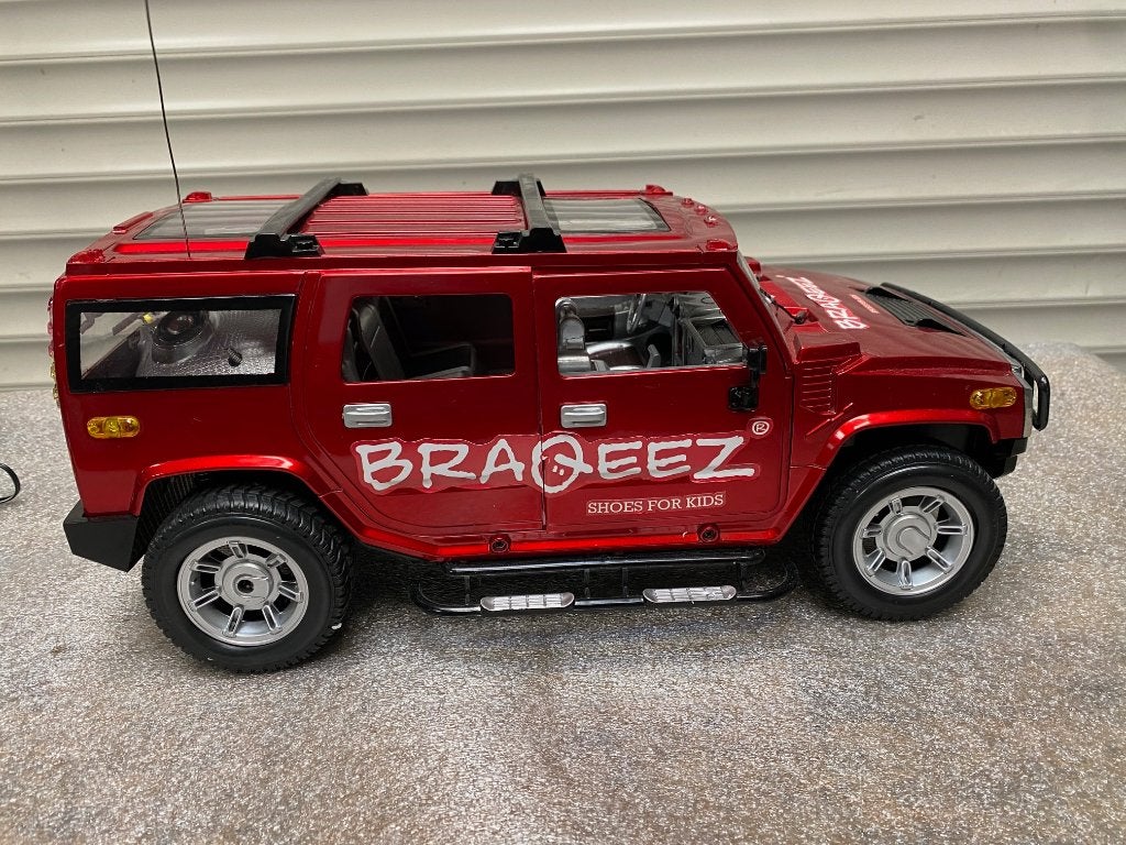 Rode Hummer RC auto met afstandsbediening schaal 1:12 60,-, Kinderen en Baby's, Ophalen, Gebruikt, Afstandsbediening