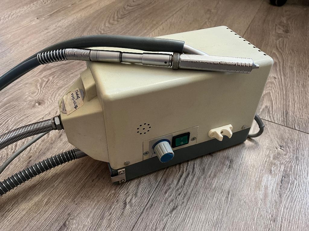 pedicure motor (portable), Witgoed en Apparatuur, Persoonlijke-verzorgingsapparatuur, Gebruikt, Hand- en Voetverzorging, Ophalen