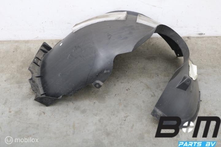 Modderkuip LV (grote deel) VW Golf 8 5H0805969A, Gebruikt