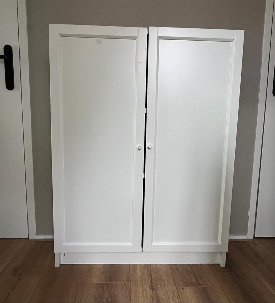 Ikea oxberg twee deurs kast wit, Ophalen, Gebruikt, Meerdere deuren, 50 tot 100 cm