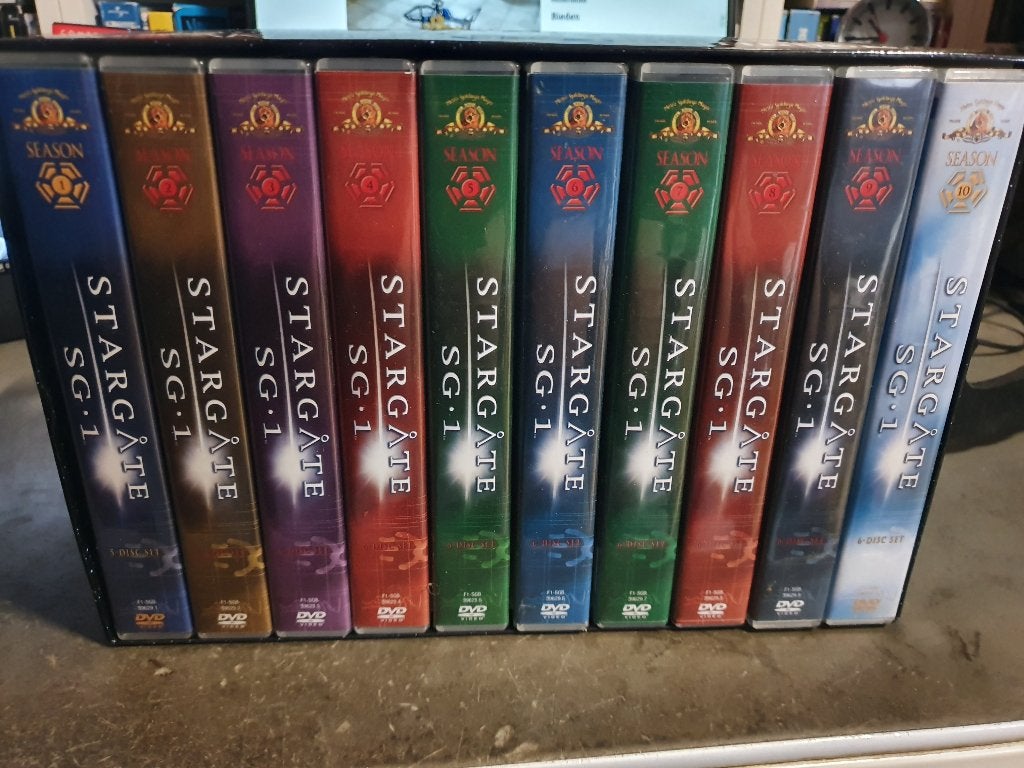 Stargate SG-1 DVD Boxset Seizoen 1-10 (Complete Serie), Alle leeftijden, Ophalen, Zo goed als nieuw