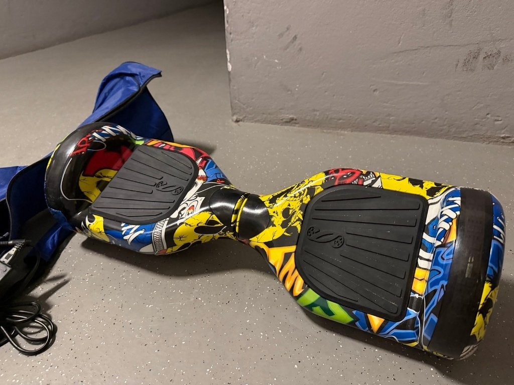 Hoverboard 6,5 inch – graffiti – met oplader en tas, Ophalen, Gebruikt, Overige typen, Onbekend