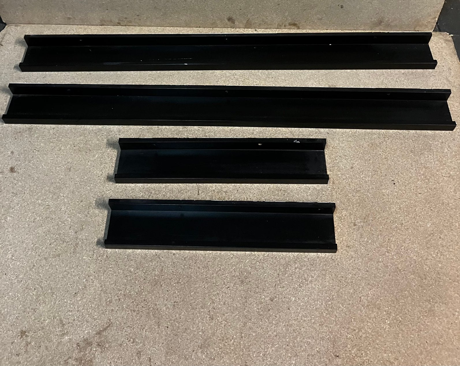 Ikea RIBBA schilderijen plank foto plank zwart gebruikt, Ophalen, Gebruikt