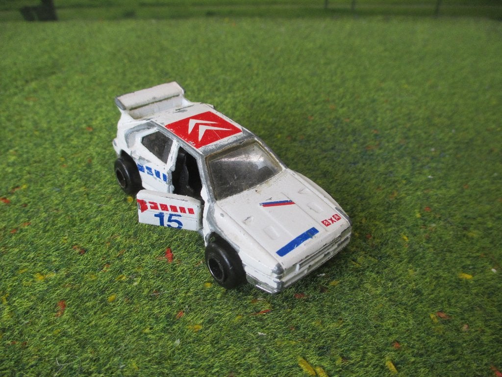 1:56 Citroen BX 4 TC - Majorette versie met te openen deuren, Ophalen of Verzenden, Gebruikt, Auto