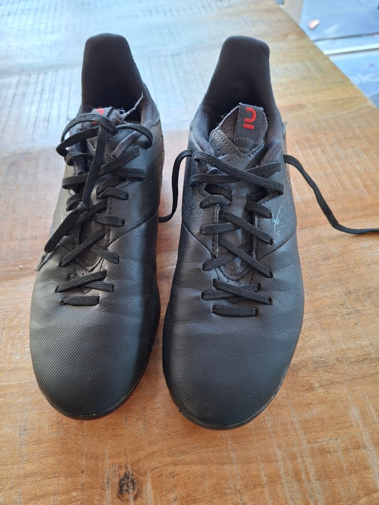 voetbalschoenen kipstra mt 39, Schoenen, Ophalen of Verzenden, Zo goed als nieuw, Maat S