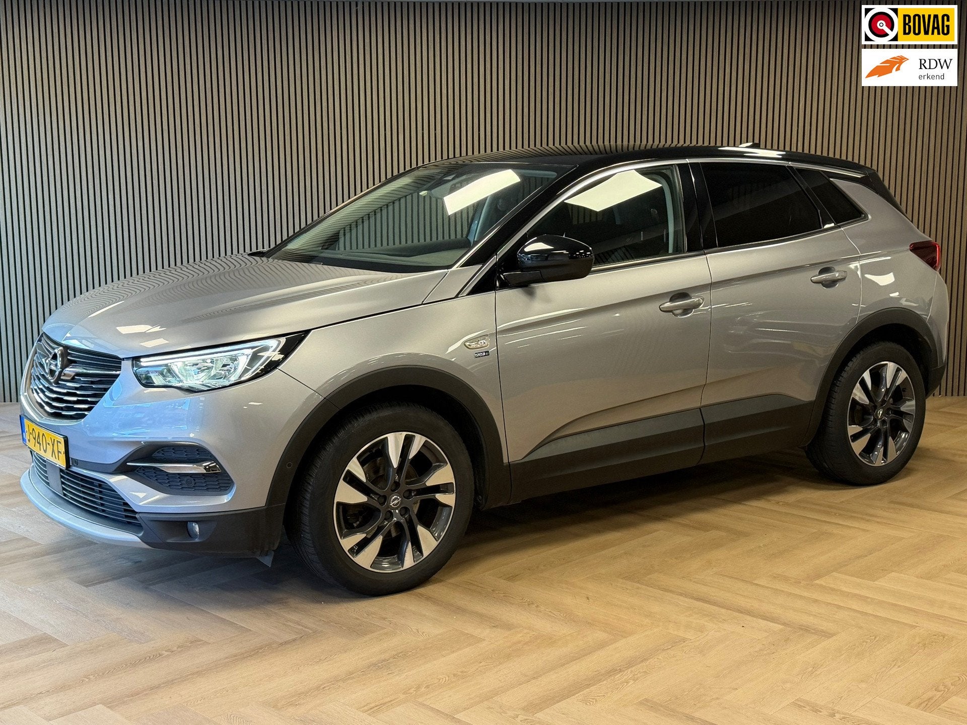 Opel Grandland X 1.2 Turbo Edition 2020 AUT. NAVIGATIE CAMER, Auto's, Stof, Gebruikt, 1199 cc, Met garantie (alle)