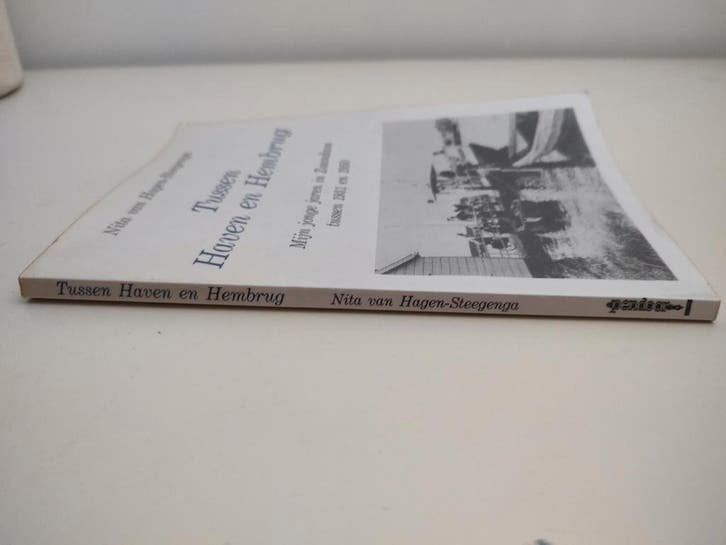 Tussen haven en Hembrug, Ophalen of Verzenden, 20e eeuw of later, Gelezen