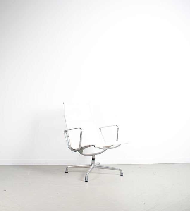 2x Vitra Eames Ea 116 fauteuil  Wit Netweave Gepolijst frame