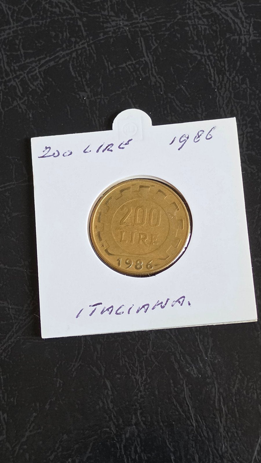 Italiaanse 200 Lire munt 1986, Postzegels en Munten, Ophalen of Verzenden, Gestempeld