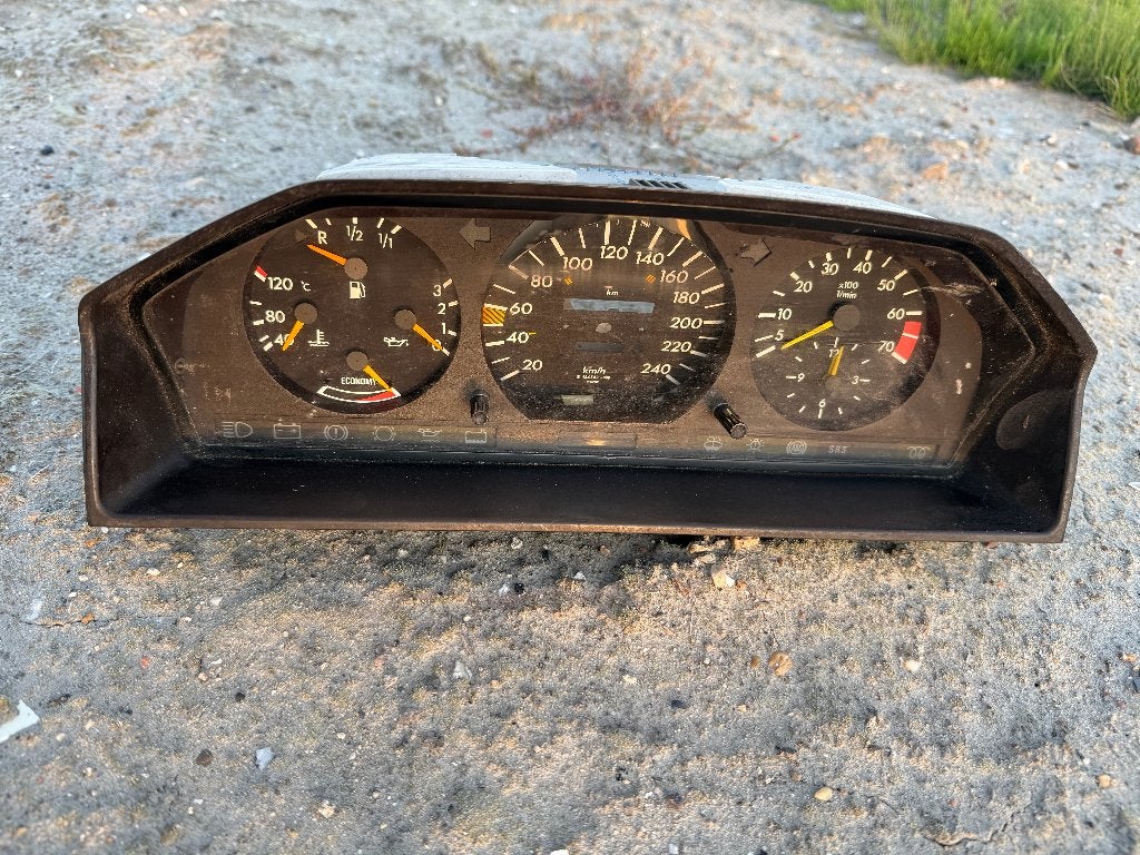 Mercedes w124 tellerbak, Ophalen of Verzenden, Gebruikt, Mercedes-Benz