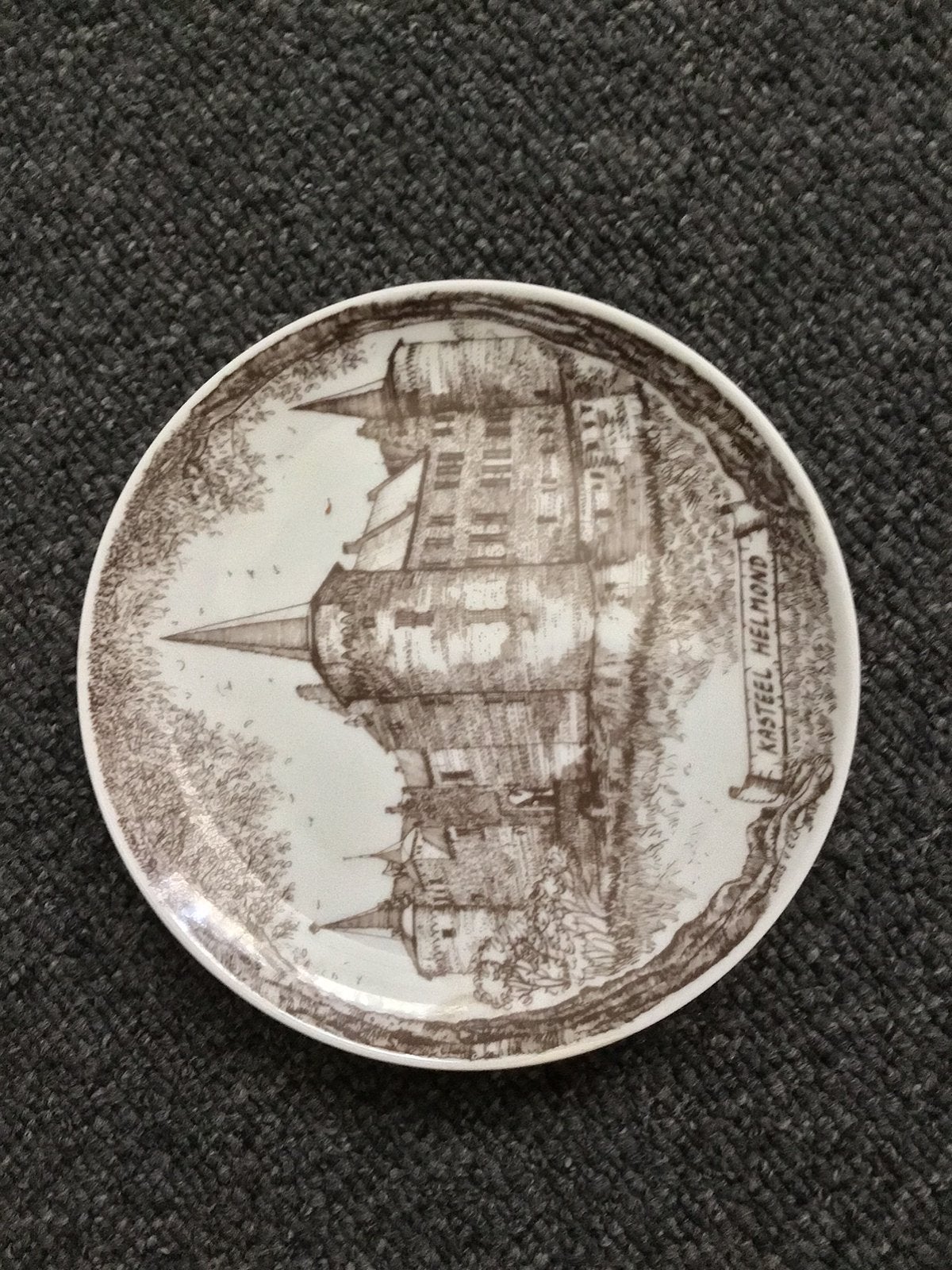 KasteelHelmond bordje, Ophalen