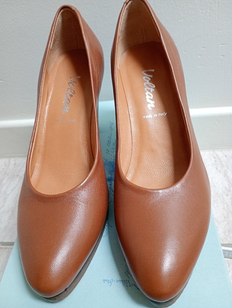 VOLTAN pumps maat 35, Ophalen, Pumps, Bruin, Voltan