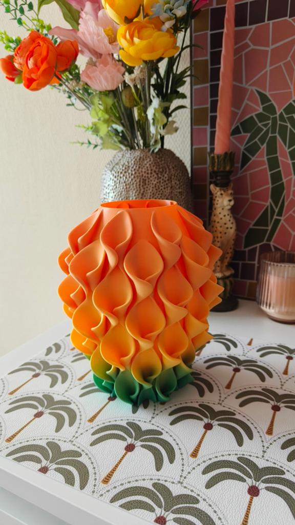 Vaas Tropic, Huis en Inrichting, Woonaccessoires | Vazen, Ophalen of Verzenden, Wit, Minder dan 50 cm