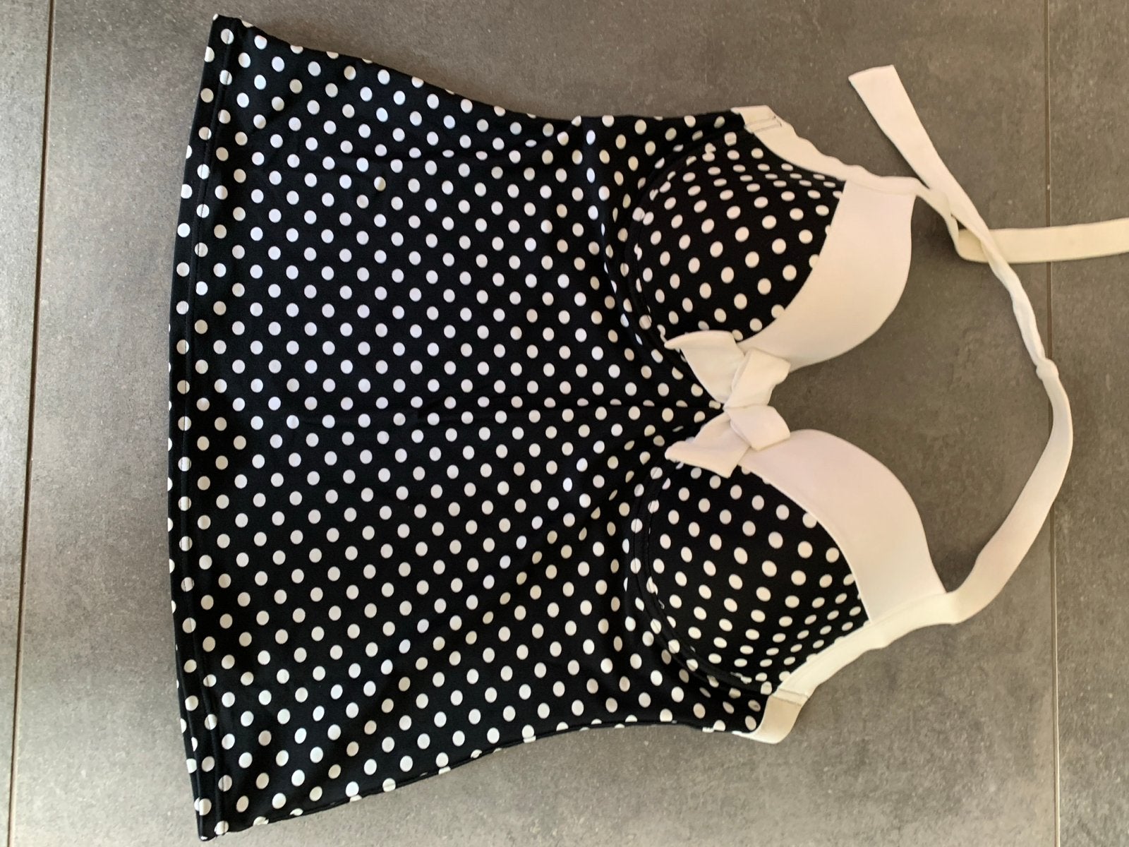 Zwart-wit Polkadot Tankini Top M, Ophalen of Verzenden, Zo goed als nieuw, Zwart, Overige typen