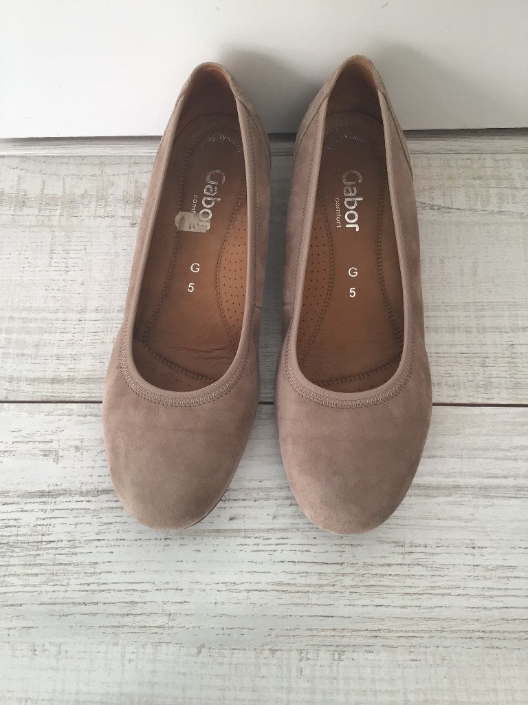 Gabor Schoenen 38 beige pump sleehak als nieuw, Pumps, Beige, Ophalen of Verzenden, Zo goed als nieuw