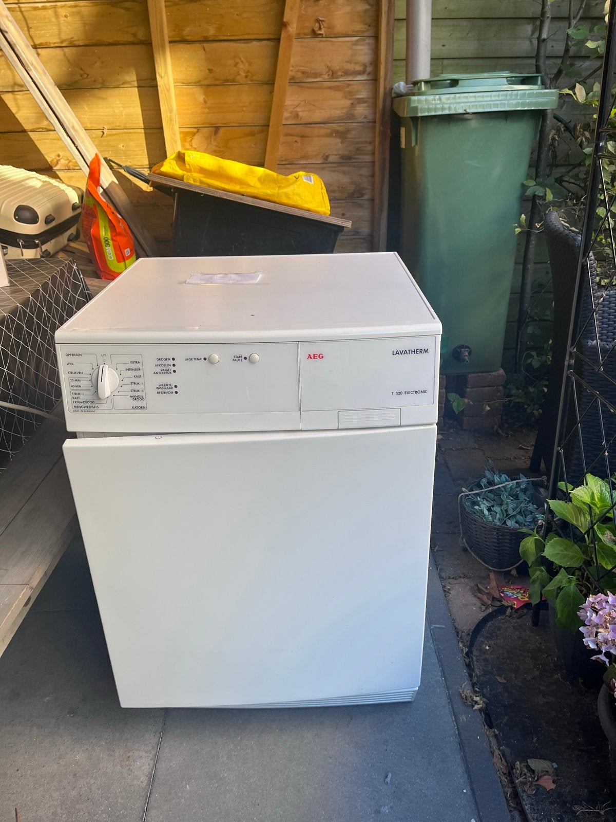 AEG Lavatherm Droger - Werkt, maakt geluid, Ophalen, 6 tot 8 kg, Gebruikt, Overige typen