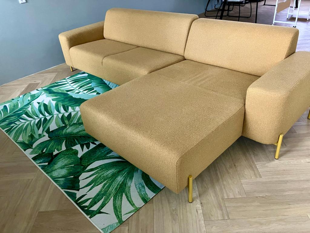 Montel Mosterdgele Hoekbank met 100cm Chaise Longue, Ophalen, 250 tot 300 cm, Gebruikt, 125 tot 150 cm