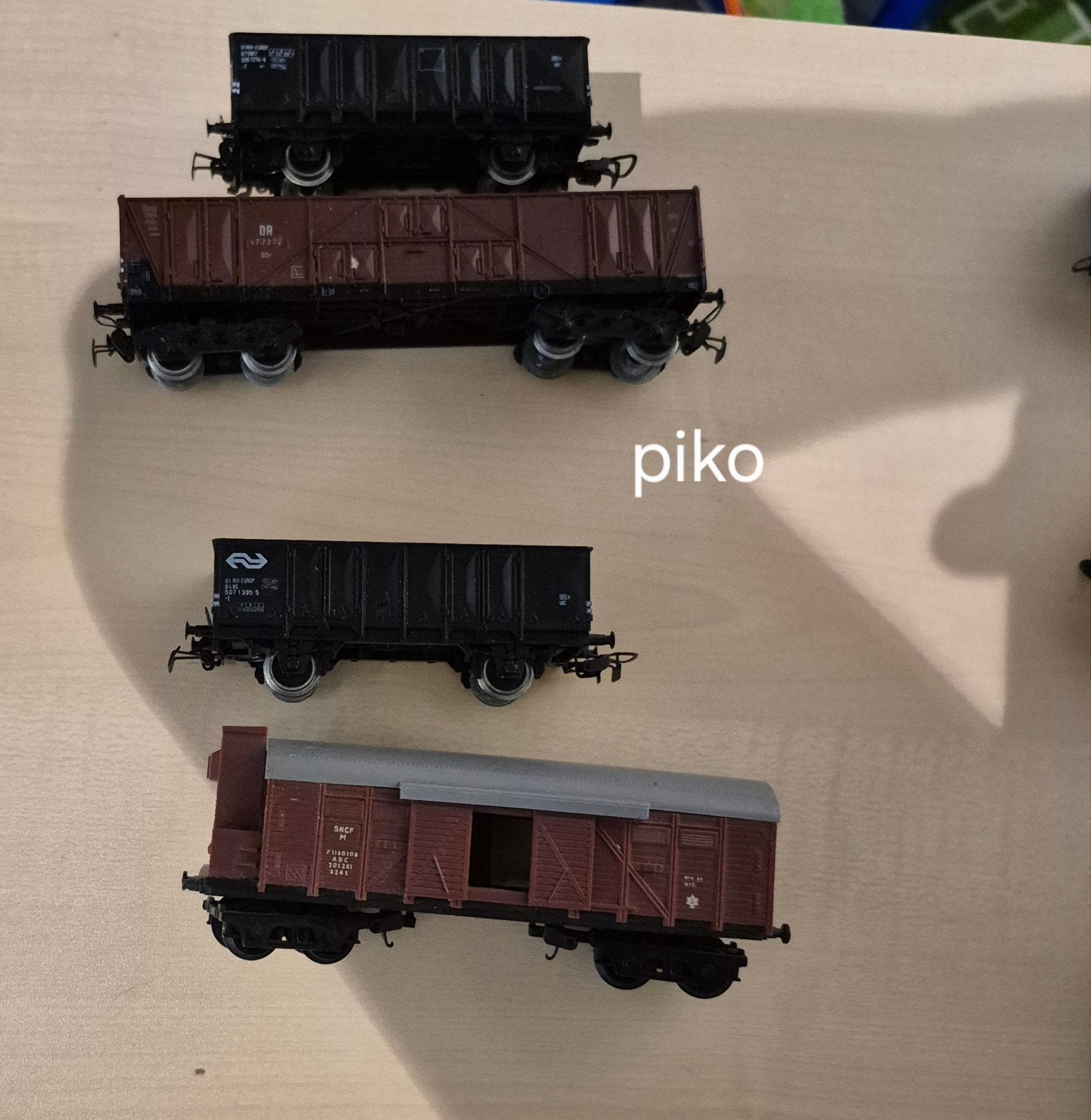 piko treinen, Ophalen of Verzenden, Gelijkstroom of Wisselstroom, Wagon, Piko