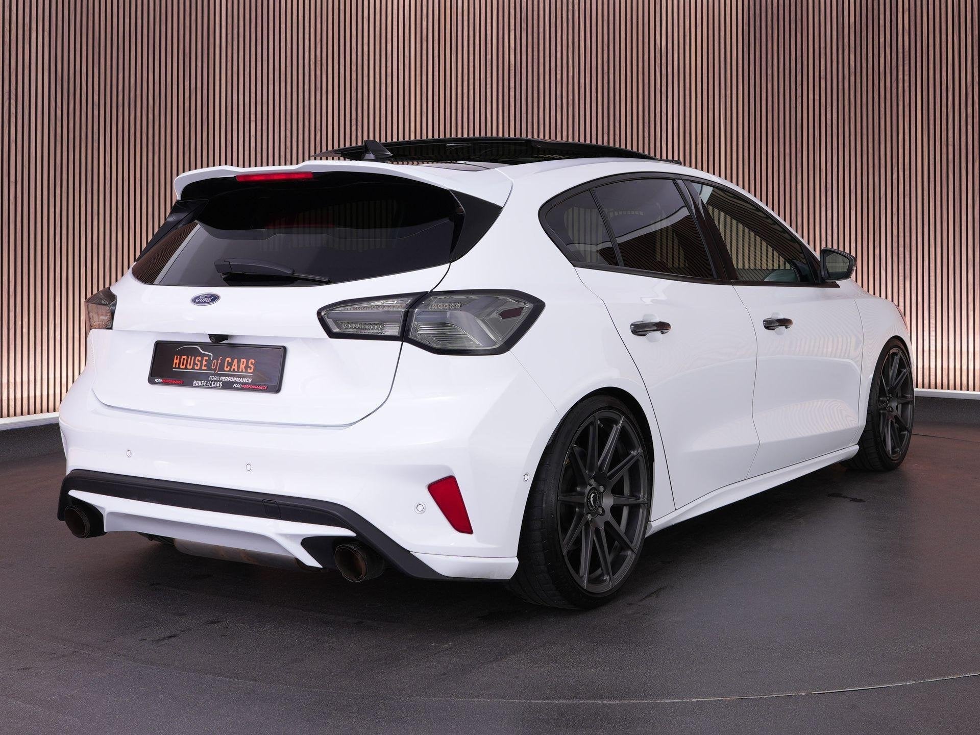 Ford Focus ST-3 2.3 280pk PERFORMANCE PACK |launch control|s, 1408 kg, Gebruikt, 4 cilinders, Leder en Stof