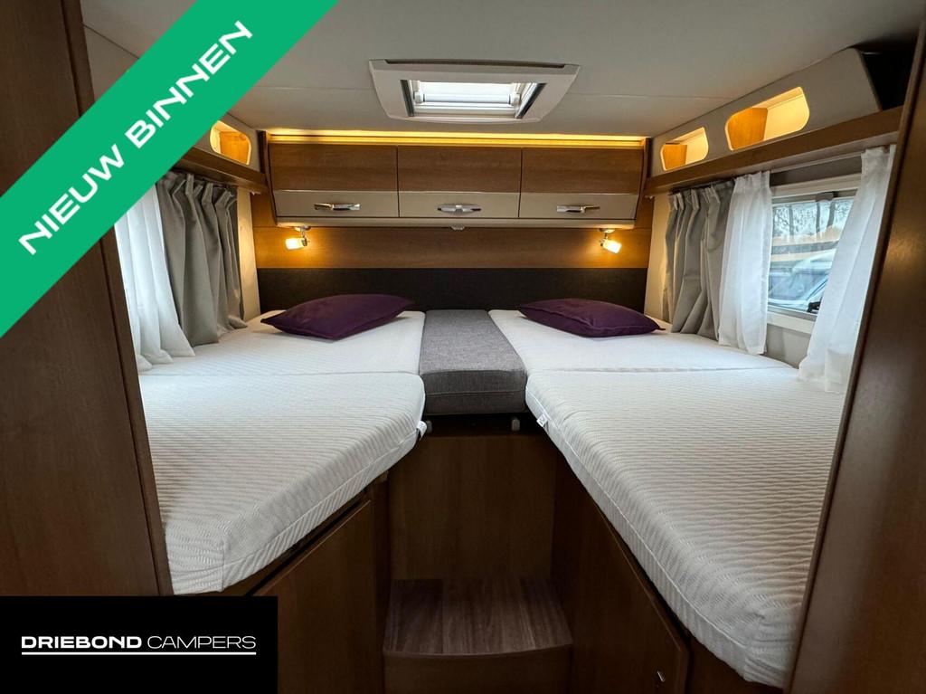 Knaus 650MEG Platinum 165PK Enkele Bedden Luifel Lift-Fietse, Airbags, Bedrijf, 6 tot 7 meter, Hordeur