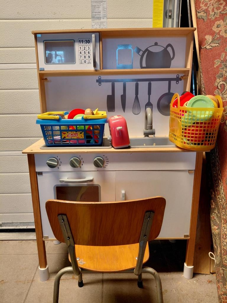 Kinder speel keuken met heel veel assosiores., Ophalen of Verzenden, Gebruikt