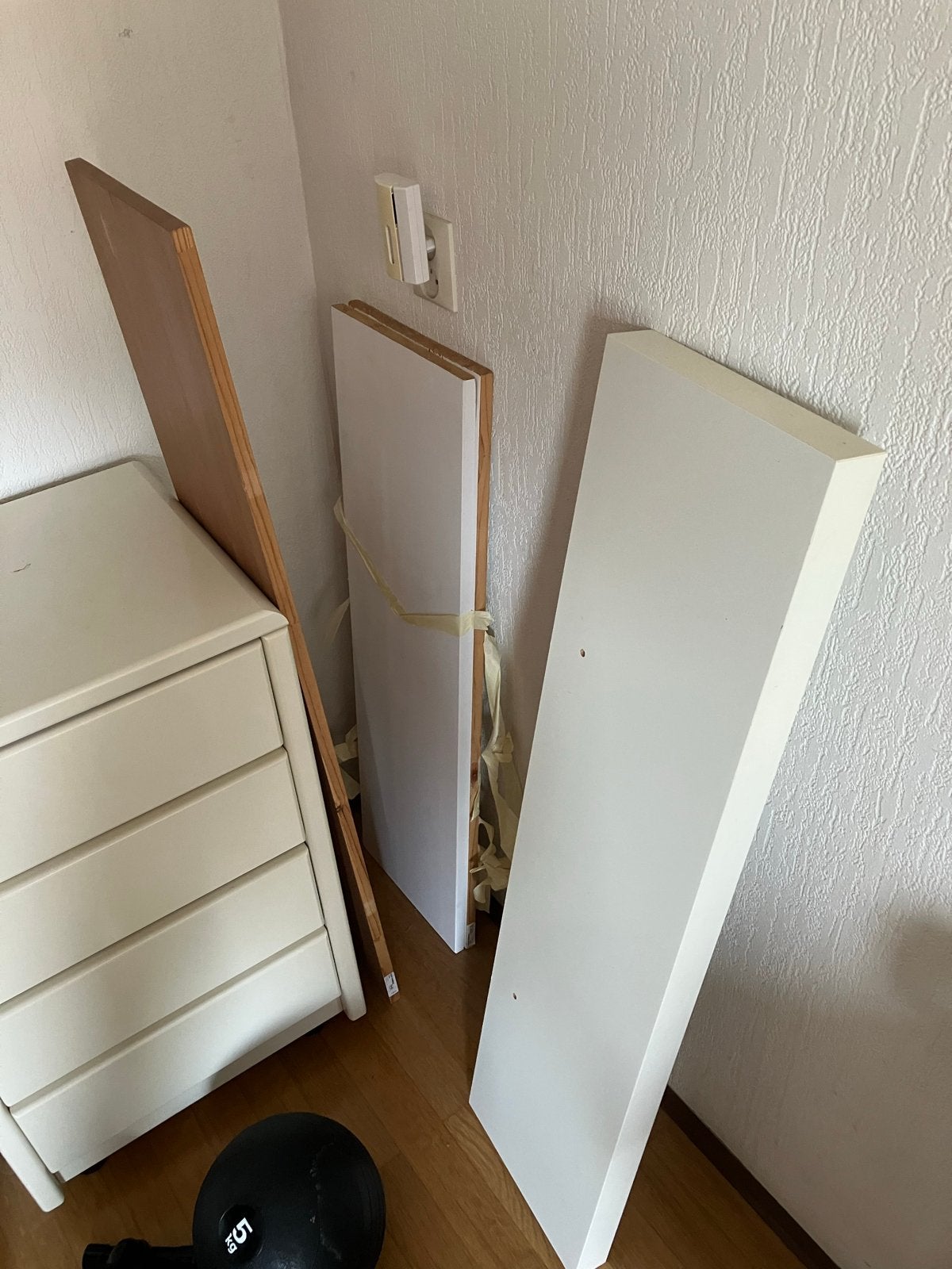 4 IKEA Ekby Hemnes planken met Elby Valter dragers, Ophalen of Verzenden, Gebruikt