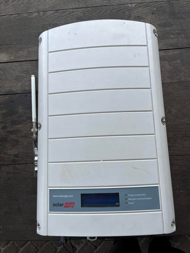 SolarEdge SE3000 omvormer voor zonnepanelen, Doe-het-zelf en Verbouw, Zonnepanelen en Toebehoren, Ophalen of Verzenden, Gebruikt