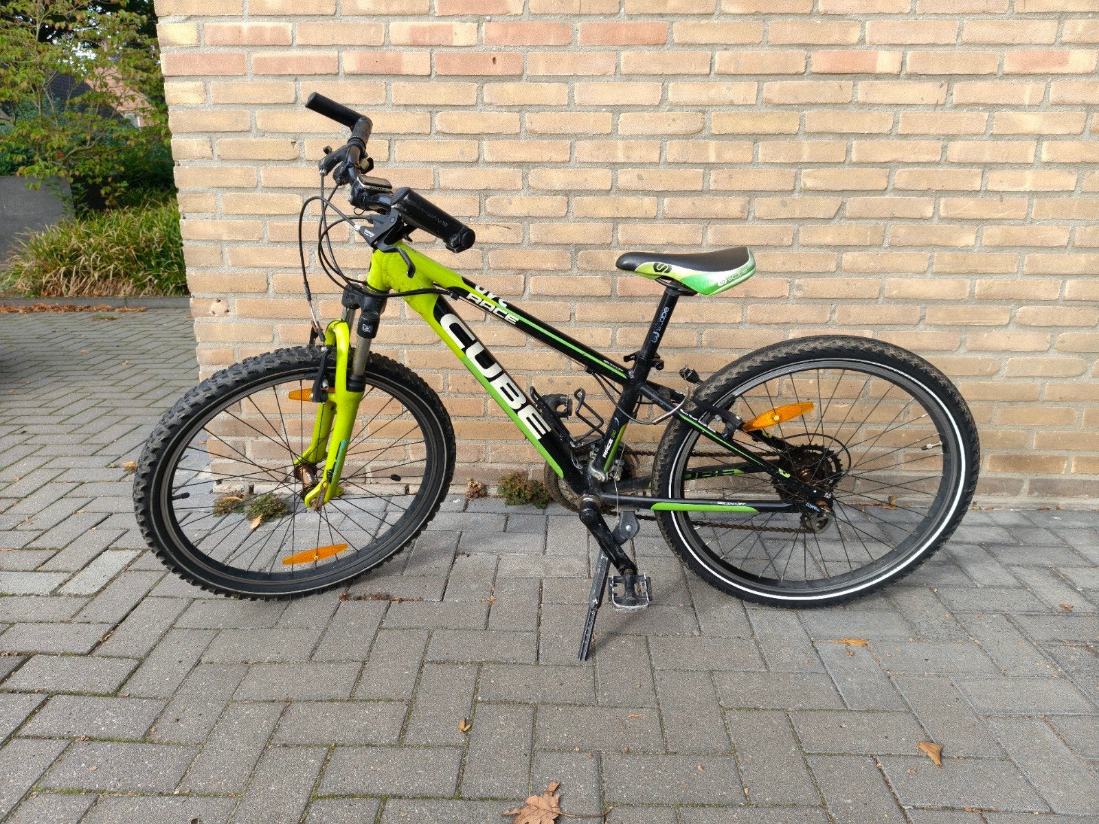 Cube Race 240 kinderfiets mtb, Fietsen en Brommers, Gebruikt, Hardtail, Velgrem, Ophalen